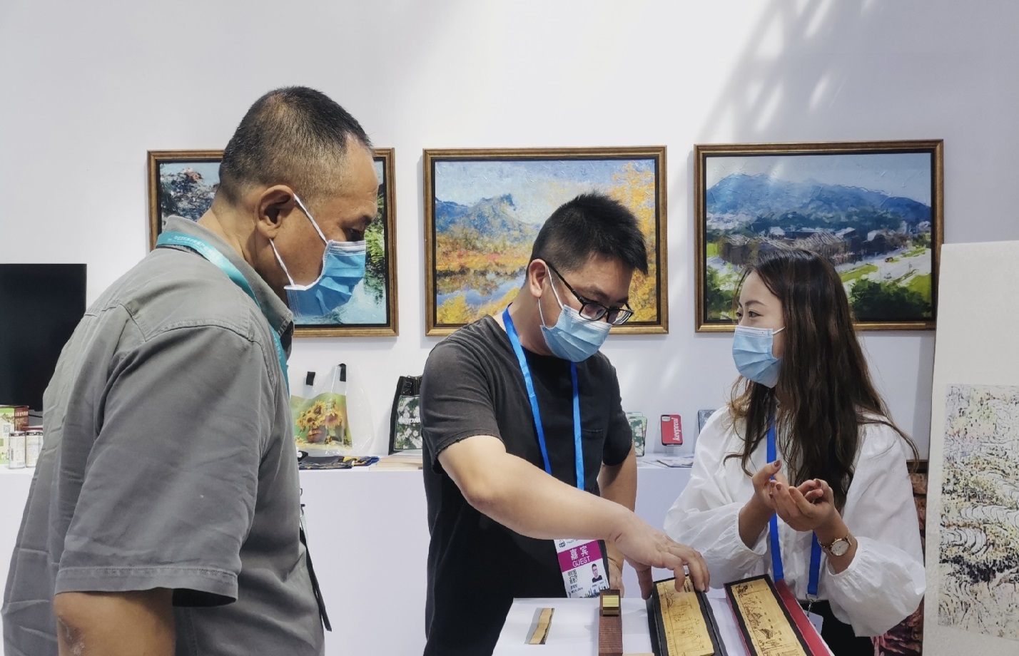 受邀出席2021年广州博览会，作为从化区形象馆展示生态设计产业发展